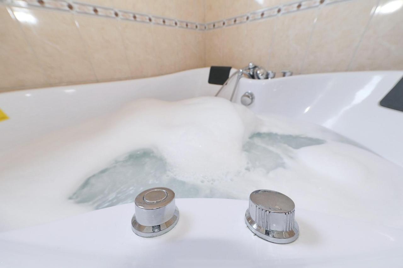 Apartman Nika Sa Jacuzzijem Zadar Zewnętrze zdjęcie