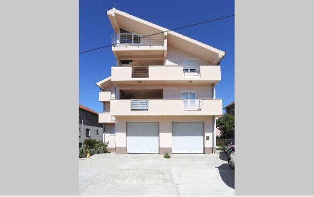 Apartman Nika Sa Jacuzzijem Zadar Zewnętrze zdjęcie